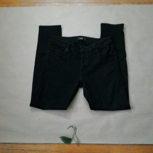 NEUW Iggy Skinny Fit Jeans w 33 x L 32NWOT - Picture 9 of 10